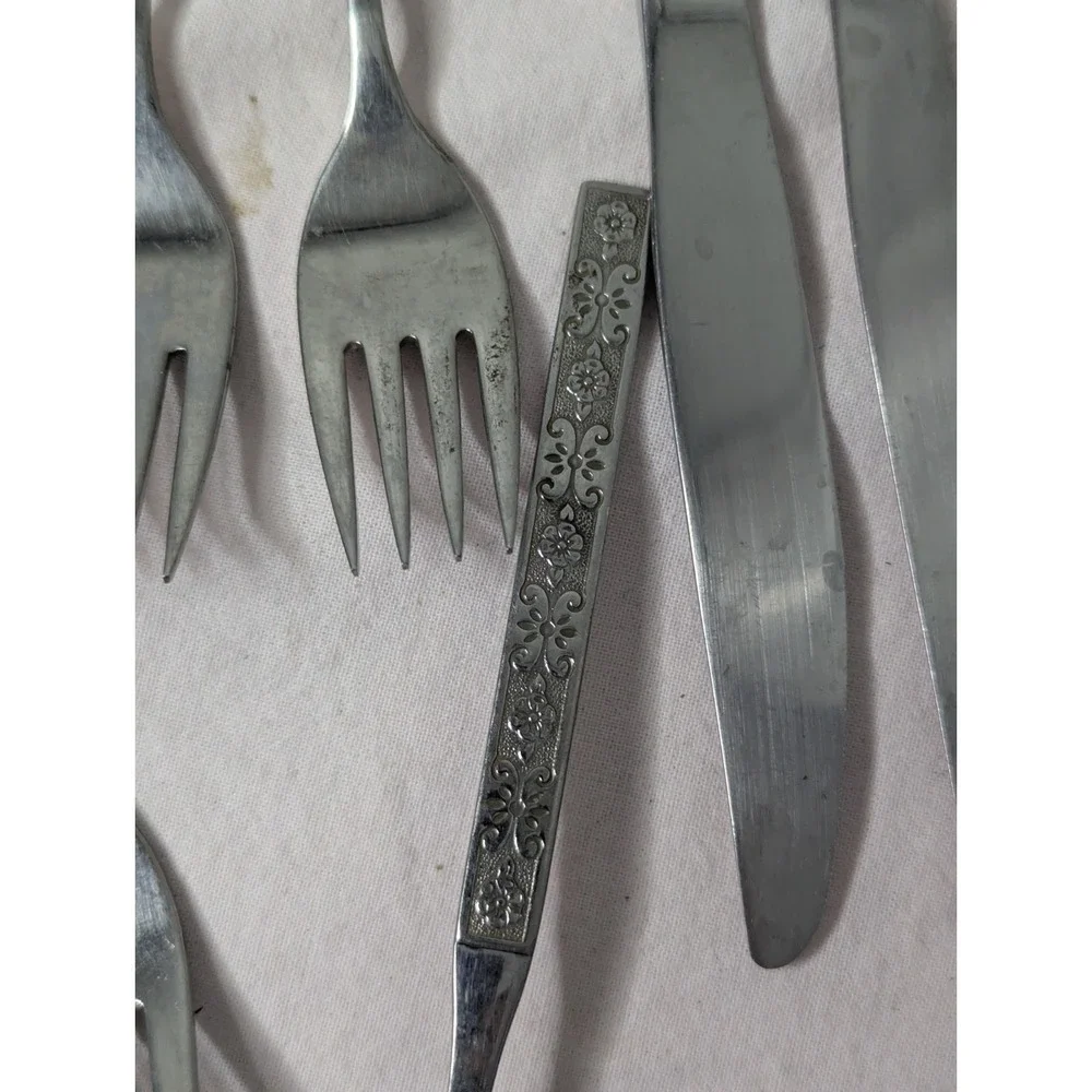 10 lot vintage Distinction Deluxe Stainless‎ Onieda HH spoon knife fork soup tea